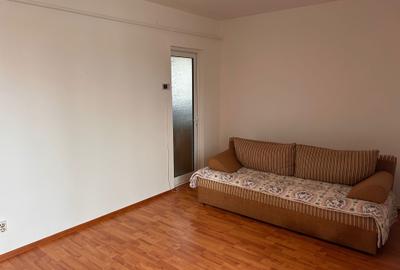 Garsonieră decomandată în Fălticeni