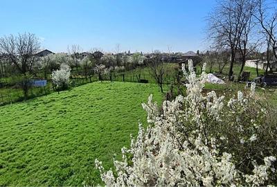 Casă cu 4 camere cu Teren 730 Mp în Clinceni