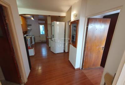 Apartament cu 4 camere decomandat, mobilat în Costin Georgian - 6