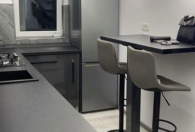 Apartament cu 3 camere decomandat în Central - 3