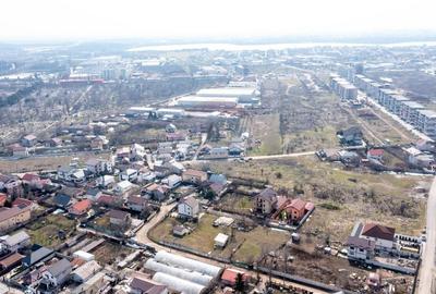 Teren Construcții intravilan de 1833 mp, în Est - 7