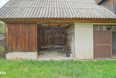 Casă cu 4 camere în Purcăreni - 5
