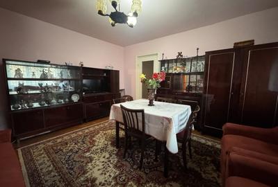 Apartament 2 camere, semidecomandat, parter, pozitie excelenta-zona Dambovita - 2