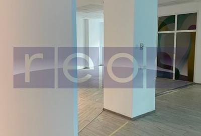 Spațiu comercial, de 1,900 mp, în Unirii - 13