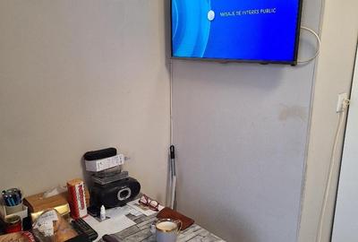 Titan-Policlinica, apartament 3 camere, decomandat, bloc 4 etaje, boxa pe palier - 12