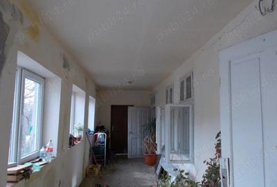 Casă cu 3 camere în Ghirodei - 4