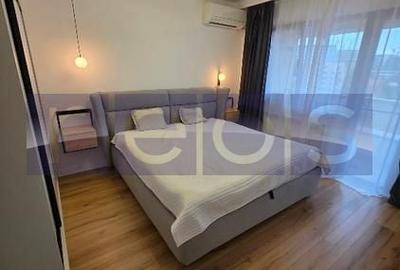 Apartament cu 3 camere decomandat, mobilat în Timpuri Noi