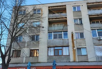 Apartament cu 3 camere decomandat în Pârscov - 9