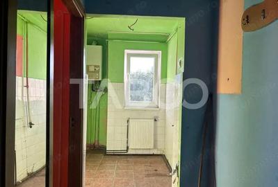 Apartament de vanzare 2 camere decomandate 33 mp zona Stejarului - 3