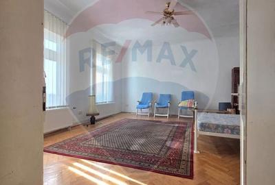 Casă cu 4 camere cu Teren 332 Mp în Ultracentral - 10