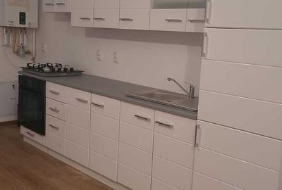 Apartament cu 3 camere decomandat în Exterior Vest - 1