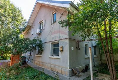 Casă cu 5 camere cu Teren 373 Mp în Bd. Gloriei - 5