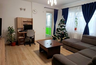 Apartament cu 3 camere decomandat în Berceni