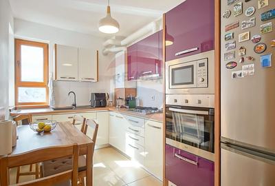 Apartament cu 3 camere decomandat, mobilat în Tractorul - 5