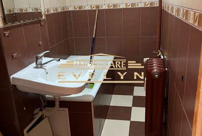 Casă cu 3 camere decomandat în Central - 4