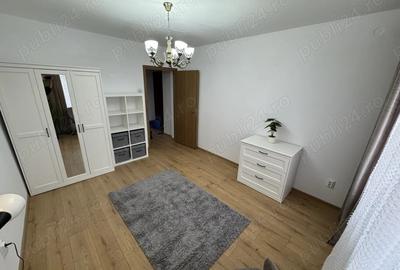 Apartament cu 3 camere decomandat în Central - 2
