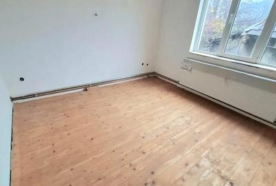 Casa P+M 274 m utili, teren 565 m Goranu, Rm Valcea,Calea Bucure?ti pre? negociabil - 17