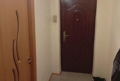 Apartament cu 4 camere decomandat în Central - 1