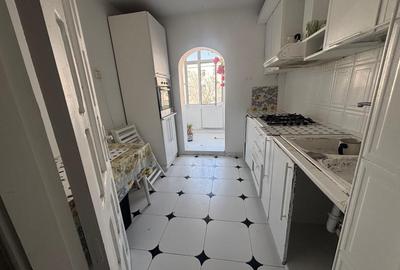 Apartament cu 3 camere în Podul de Fier - 4