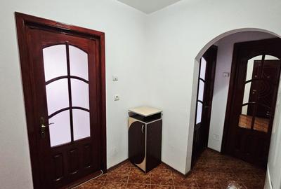 Apartament cu 2 camere decomandat în Micro 17 - 10