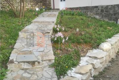 Casă cu 3 camere decomandat în Bălănești - 7
