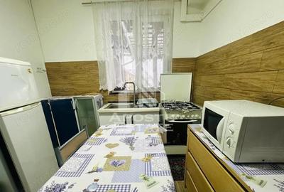Apartament cu 2 camere semidecomandat, mobilat în Pârneava - 3