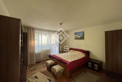 Apartament cu 3 camere decomandat, mobilat în Central - 2