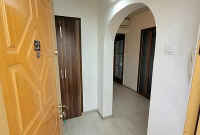 Apartament central 2 camere decomandat 57 mp cu 2 parcari platite - 1