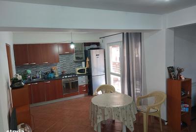 Casă cu 4 camere în Central - 6