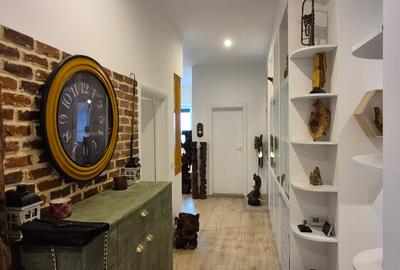 Penthouse cu 3 camere decomandat, mobilat în Sisești - 8