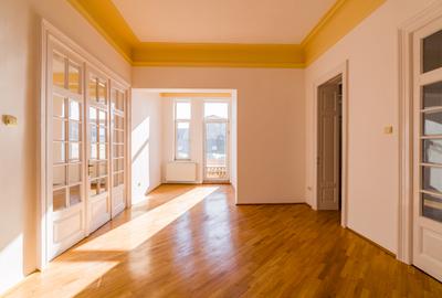 Spațiu generos și versatil pentru birouri sau activități comerciale Spațiu generos și versatil pentru birouri sau activități comerciale - 2