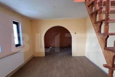 Casa individuala, zona centrala, 200mp, teren 416 mp, Radaut - 12