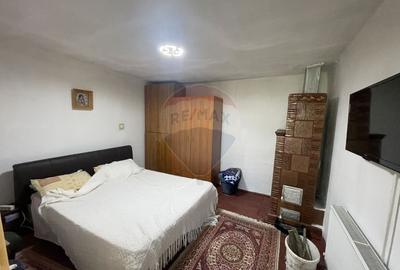 Casă cu 3 camere cu Teren 900 Mp în Roșioara - 11