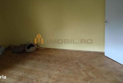 Apartament cu 3 camere semidecomandat în Tătărași - 1