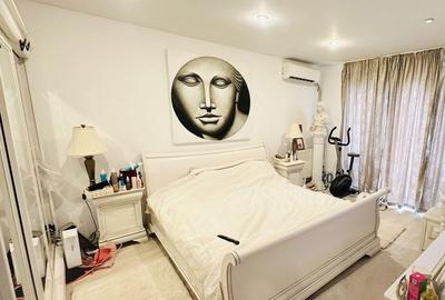 Casă cu 6 camere cu Teren 500 Mp în Rediu - 2