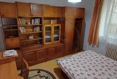 Apartament 2 camere de inchiriat Bistri?a, zona 1 Decembrie - 4