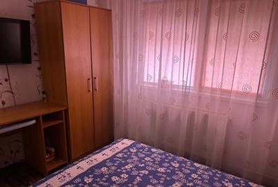 Apartament de vanzare cu 2 camere, zona Poarta 6 - 4