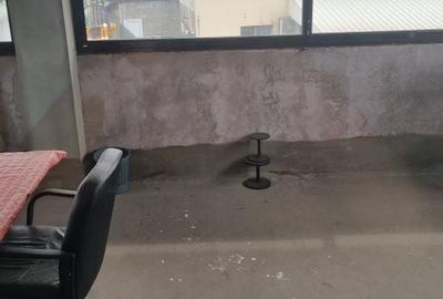 Casă cu 2 camere cu Teren 350 Mp în Brănești - 7