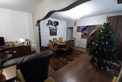 Casa / Vila 5 camere - Unirii / Nerva Traian - 4