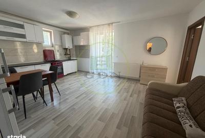Apartament cu 3 camere decomandat în Centrul Istoric