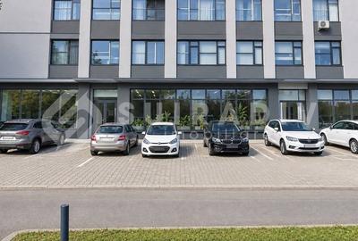 Spațiu comercial, de 65 mp, în Mărăști