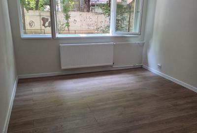 Apartament cu 2 camere decomandat în Viilor