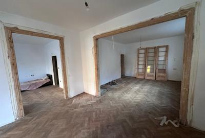 Apartament in vila interbelica in zona Banu Manta - Piata 1 Mai - 4