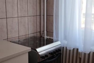 Apartament cu 3 camere semidecomandat, mobilat în Valea Ialomiței - 11