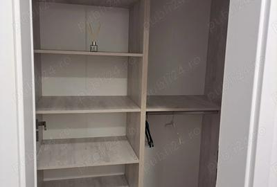 Inchiriez apartament Cetate - 1
