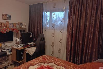 Apartament cu 4 camere semidecomandat în Prelungirea Ghencea - 26