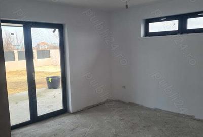 Casă cu 3 camere în Central - 7