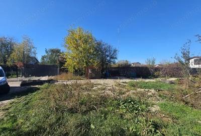 Teren de 718 mp, în Vlădiceasca