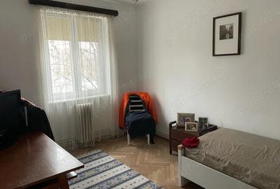 Inchiriez camera in apartament decomandat cu doua camere - 4