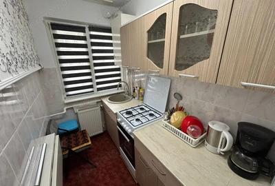 Apartament 2 camere, etaj 2 - zona Cetate - 4
